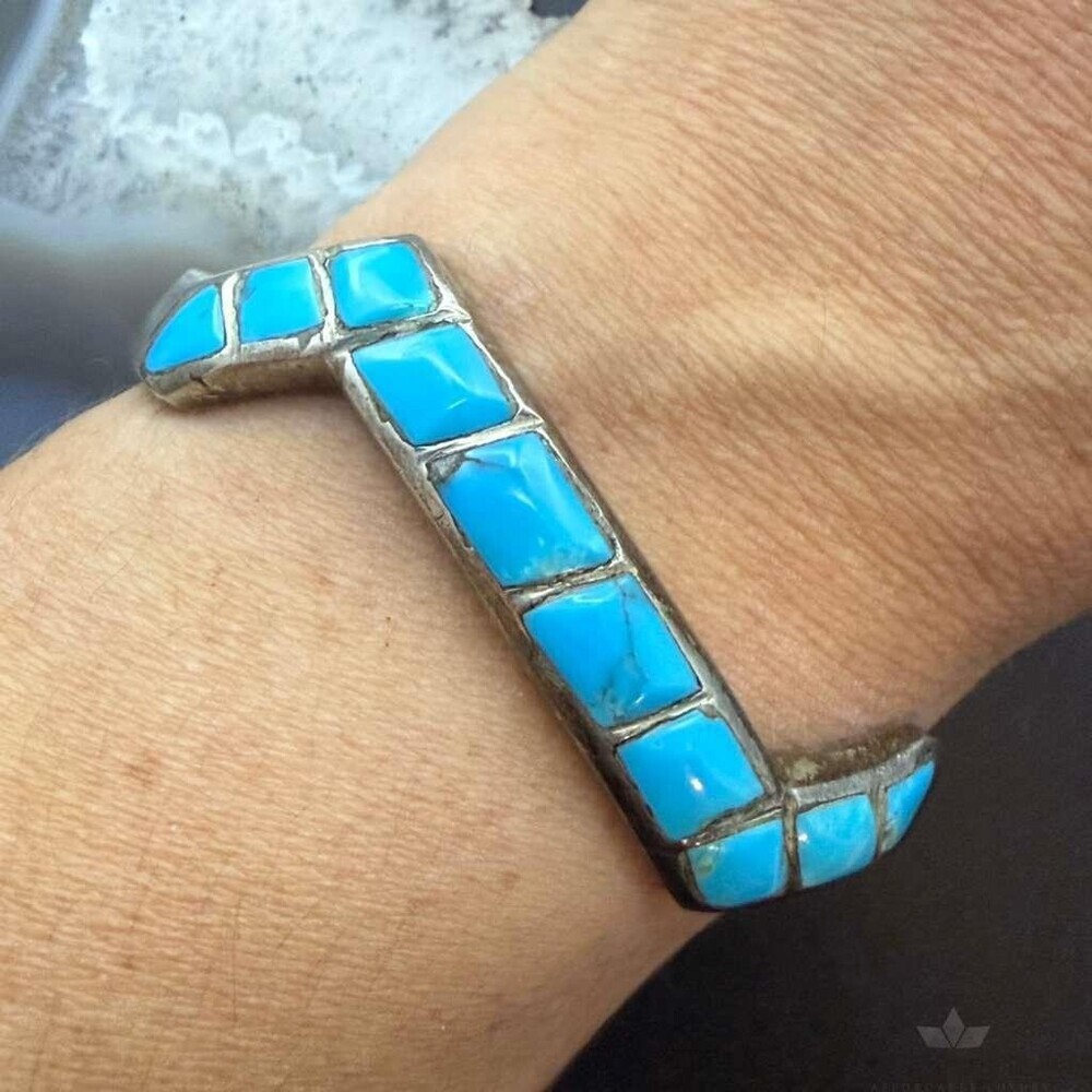 Vintage Native American Silver Inlay Turquoise Zigzag Bracelet For Women
